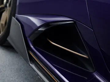 LAMBORGHINI Huracán Evo Spyder Violet Carbon Lift