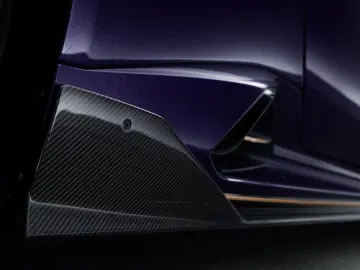 LAMBORGHINI Huracán Evo Spyder Violet Carbon Lift