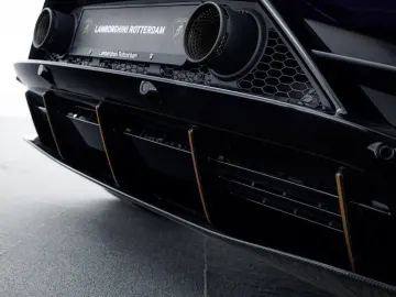 LAMBORGHINI Huracán Evo Spyder Violet Carbon Lift