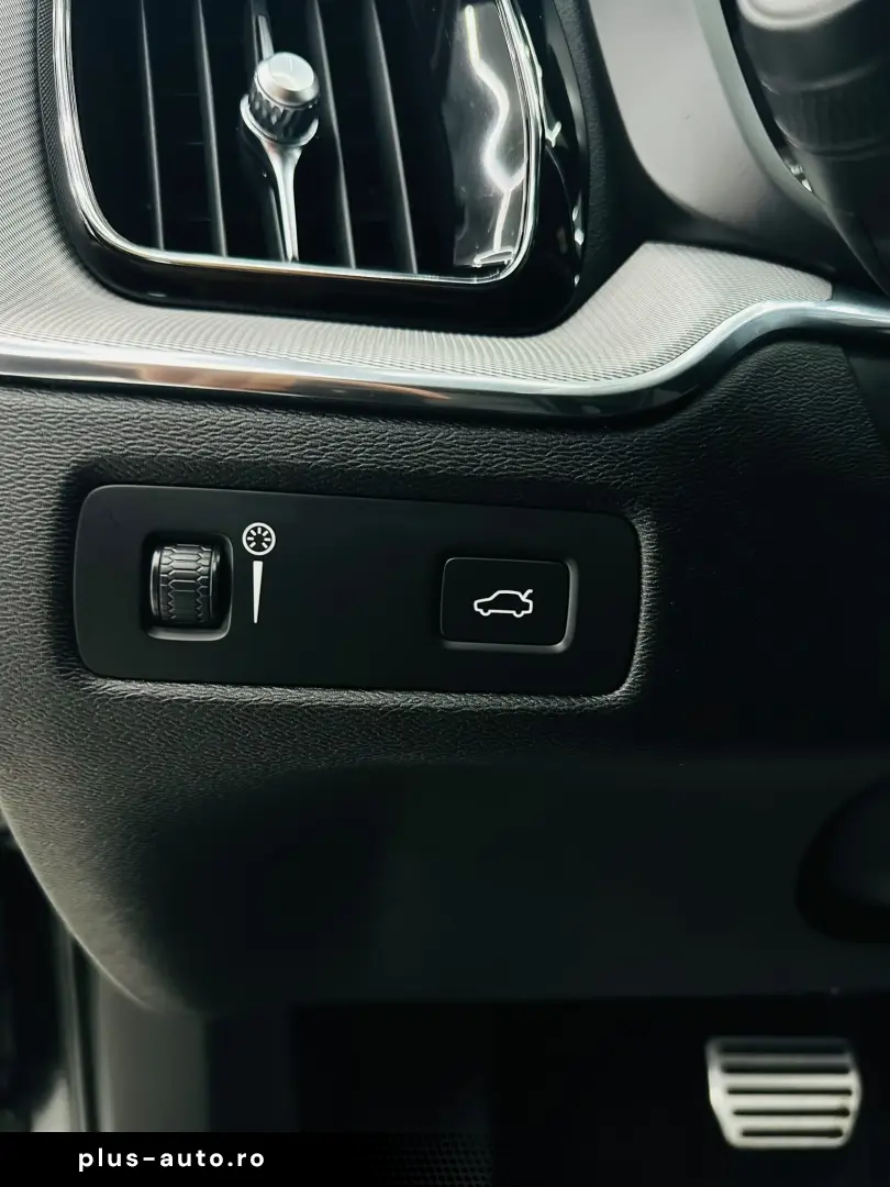 VOLVO XC60 2020 2.0D E6 Garantie 12 Luni Rate Avans 0 Doar C