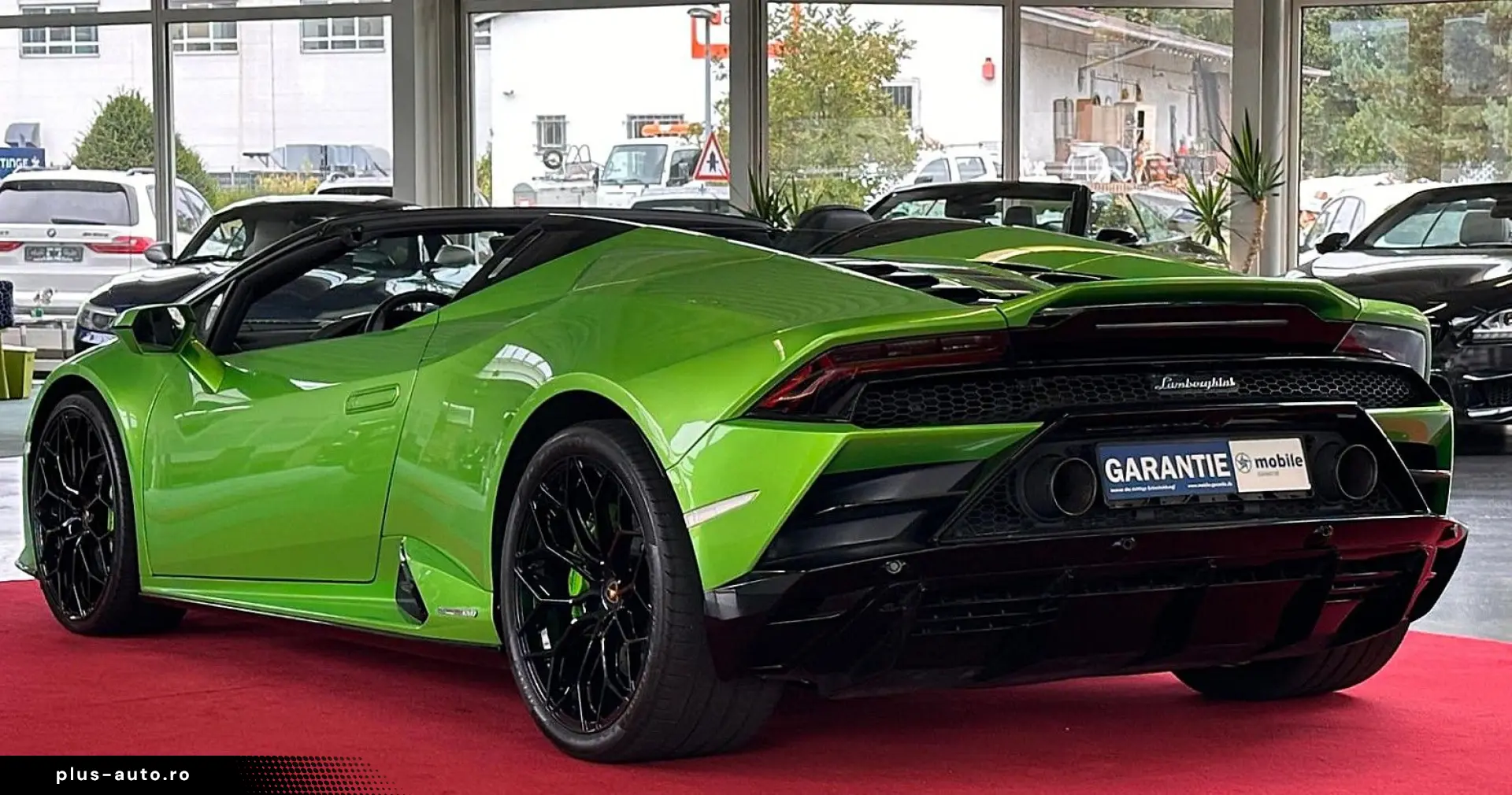LAMBORGHINI Huracán EVO Spyder Forged Carbon SAGA LIFT PPF
