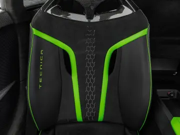 LAMBORGHINI Huracán Tecnica 1. Hand Selezione