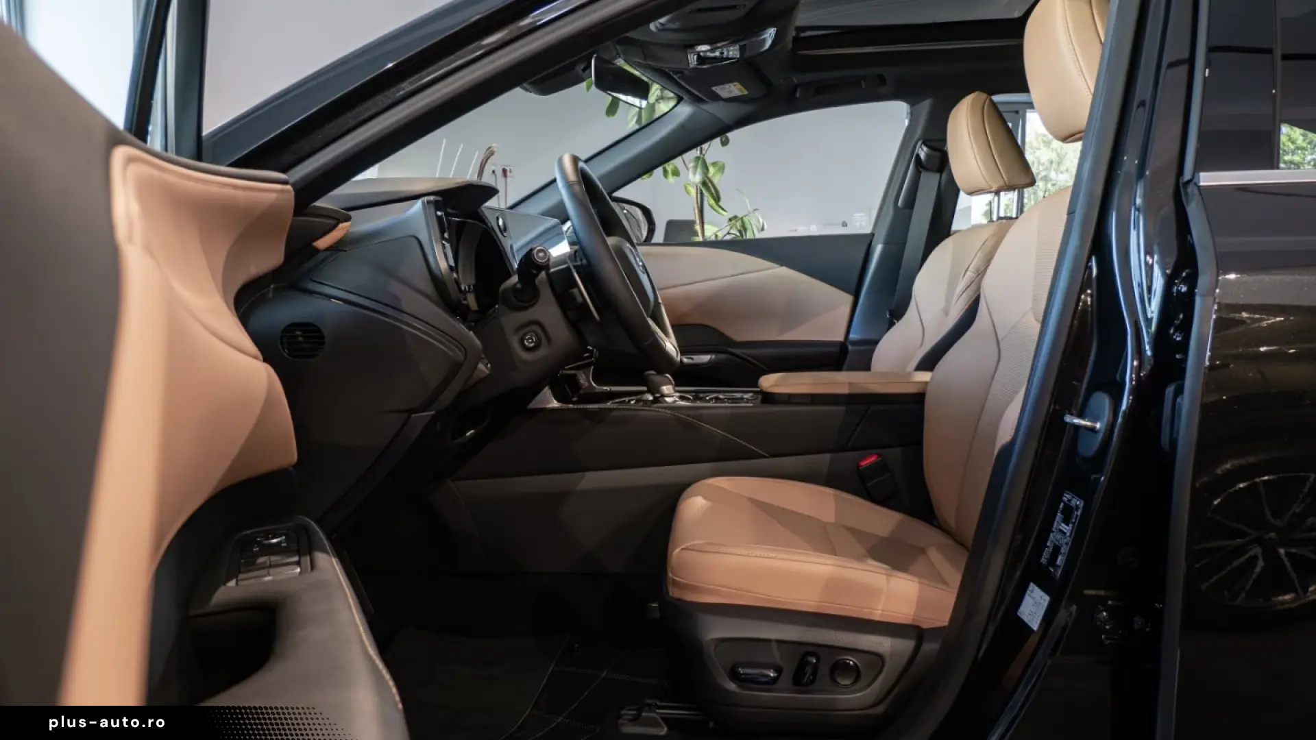 Lexus RX450h  E-FOUR F Sport Design