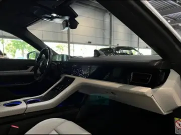 Porsche Taycan ST  Chrono Bose Inno SH v h Luft Pano