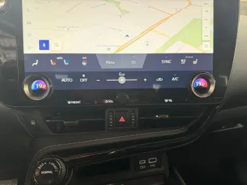 LEXUS NX 450h  E-FOUR Luxury Paket  Matrix 360  HUD