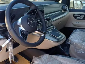 Mercedes-Benz V300d 4Matic - LIVRARE RAPIDA!