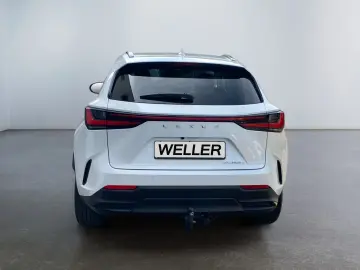 LEXUS NX 450h  Luxury Line E-Four  360