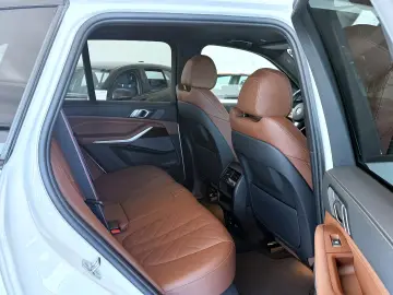 BMW X5 xDrive30d M Sport (G05)  IconicGlow A-LED ACC