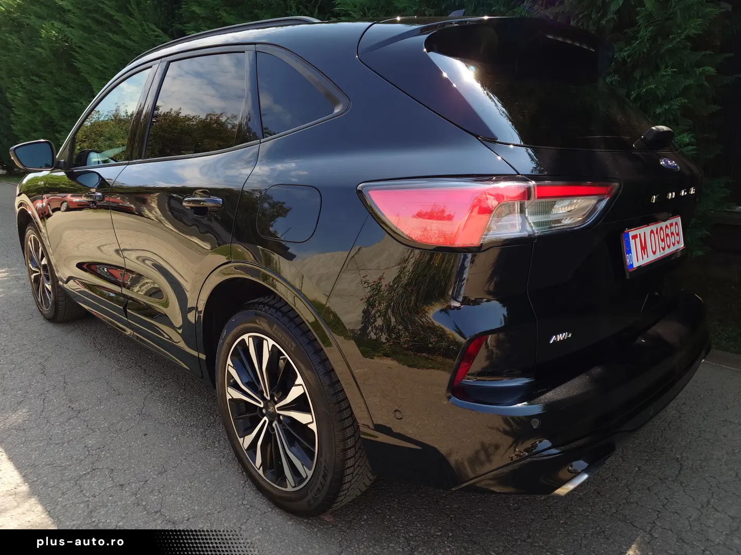 Ford Kuga 2.0 EcoBlue 150CP AWD  - AUTOMAT   ST-LINE int ext