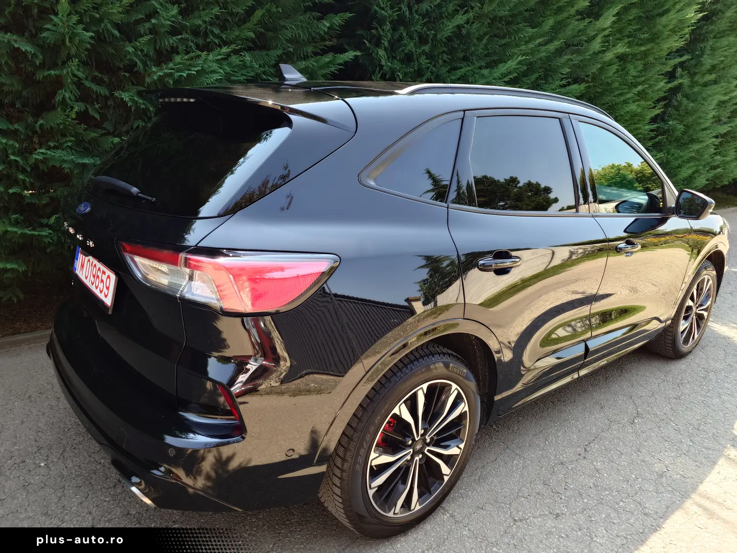Ford Kuga 2.0 EcoBlue 150CP AWD  - AUTOMAT   ST-LINE int ext