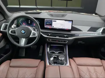 BMW X5 xDrive40d M-SPORT-PRO HUD NAVI 360  22  AHK