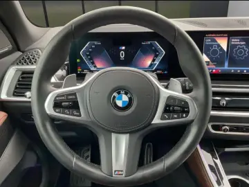 BMW X5 xDrive40d M-SPORT-PRO HUD NAVI 360  22  AHK