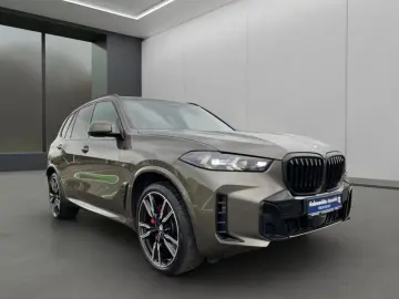 BMW X5 xDrive40d M-SPORT-PRO HUD NAVI 360  22  AHK