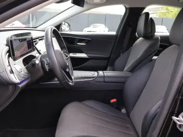 Mercedes-Benz E 300 de 4MATIC Avantgarde Advanced