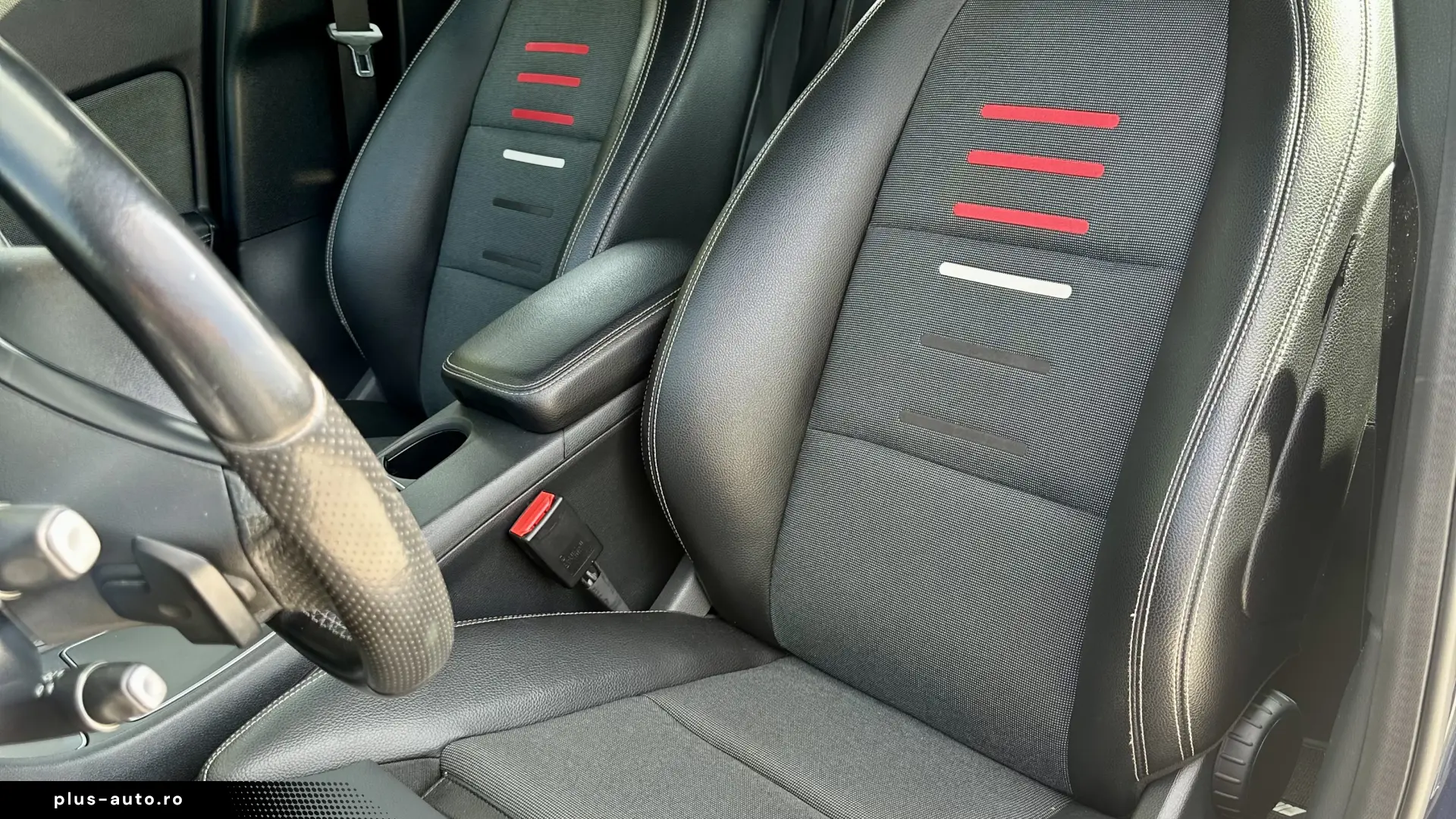 Mercedes A-Klasse 2018 Pachet AMG Rate Garantie