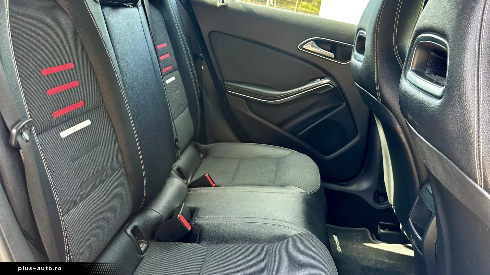 Mercedes A-Klasse 2018 Pachet AMG Rate Garantie