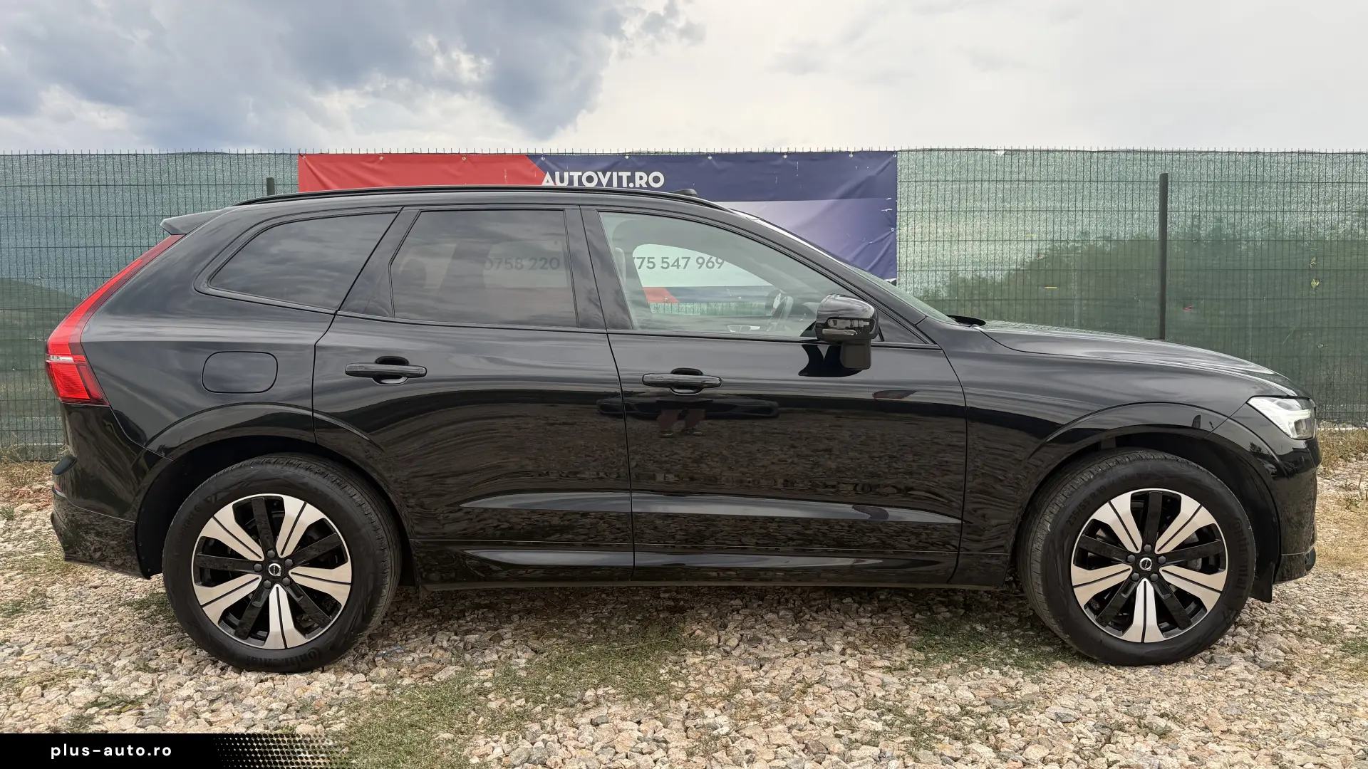 2.0 T8 PHEV PLUS DARK AUTO 4WD   2024   TVA deduc.  Leasing