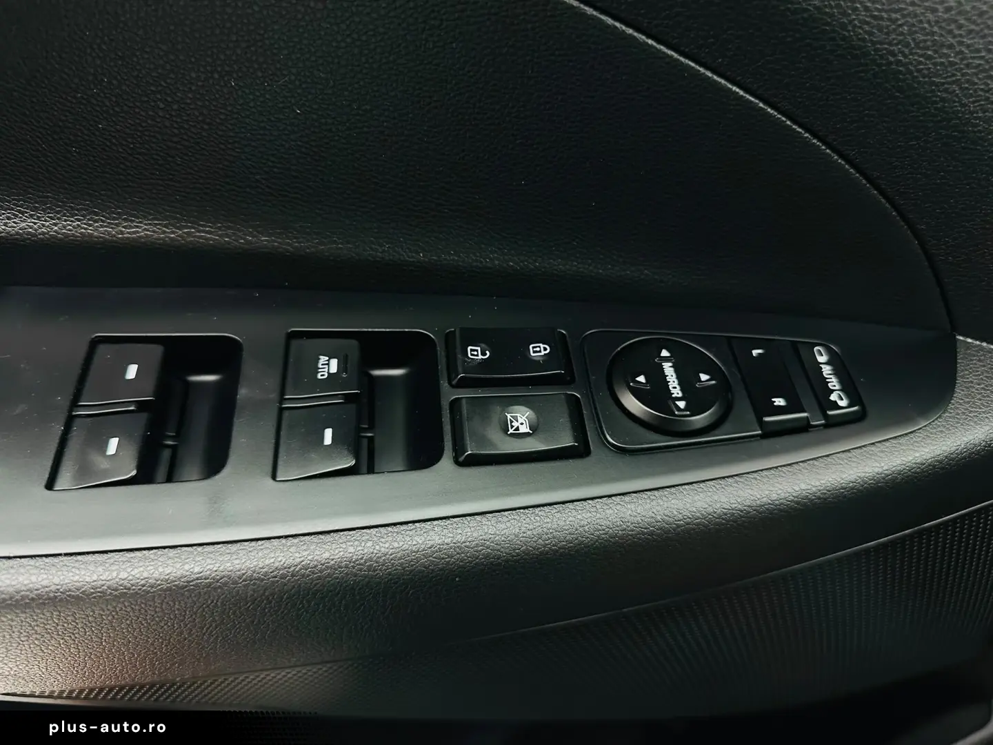 HYUNDAI TUCSON 2016 1.7D E6 Garantie 12 Luni Rate Avans 0 Do