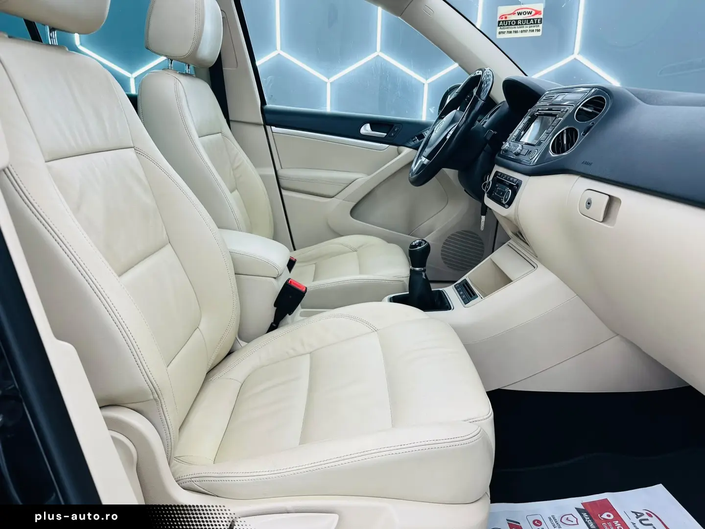 VOLKSWAGEN TIGUAN R-LINE 2014 2.0D E5 Garantie 12 Luni Rate