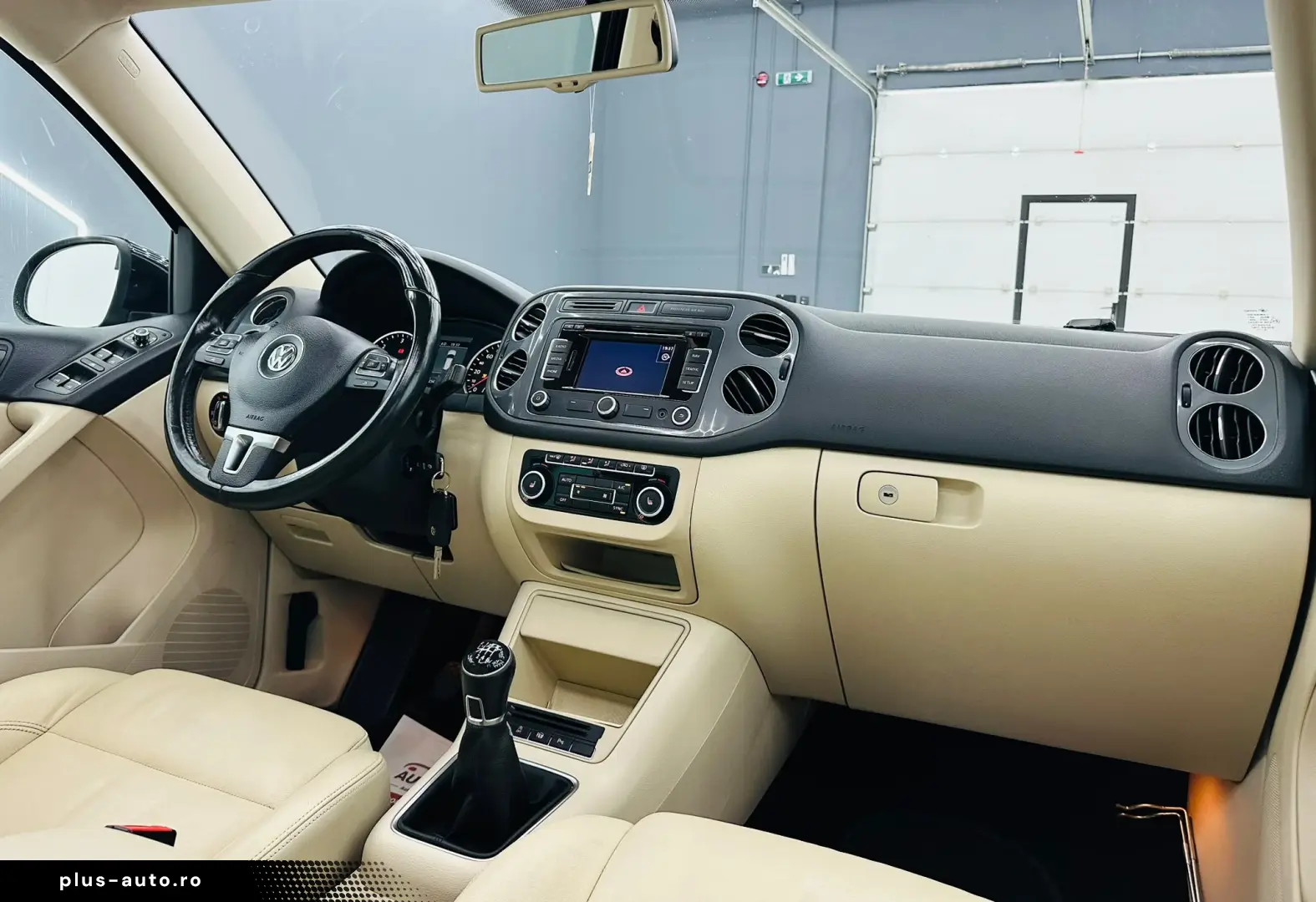 VOLKSWAGEN TIGUAN R-LINE 2014 2.0D E5 Garantie 12 Luni Rate