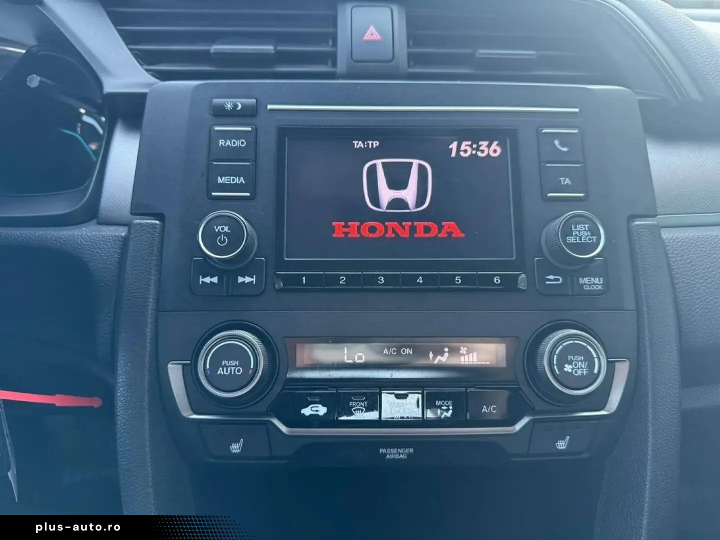 Honda Civic 1.0 Elegance Mt