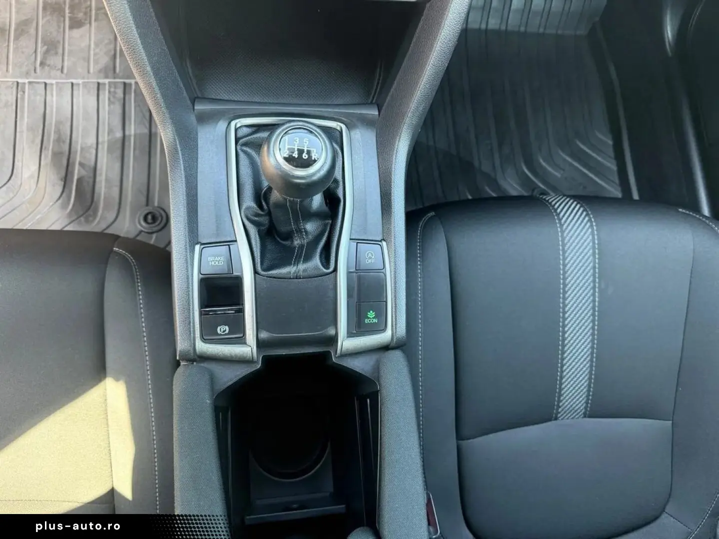 Honda Civic 1.0 Elegance Mt