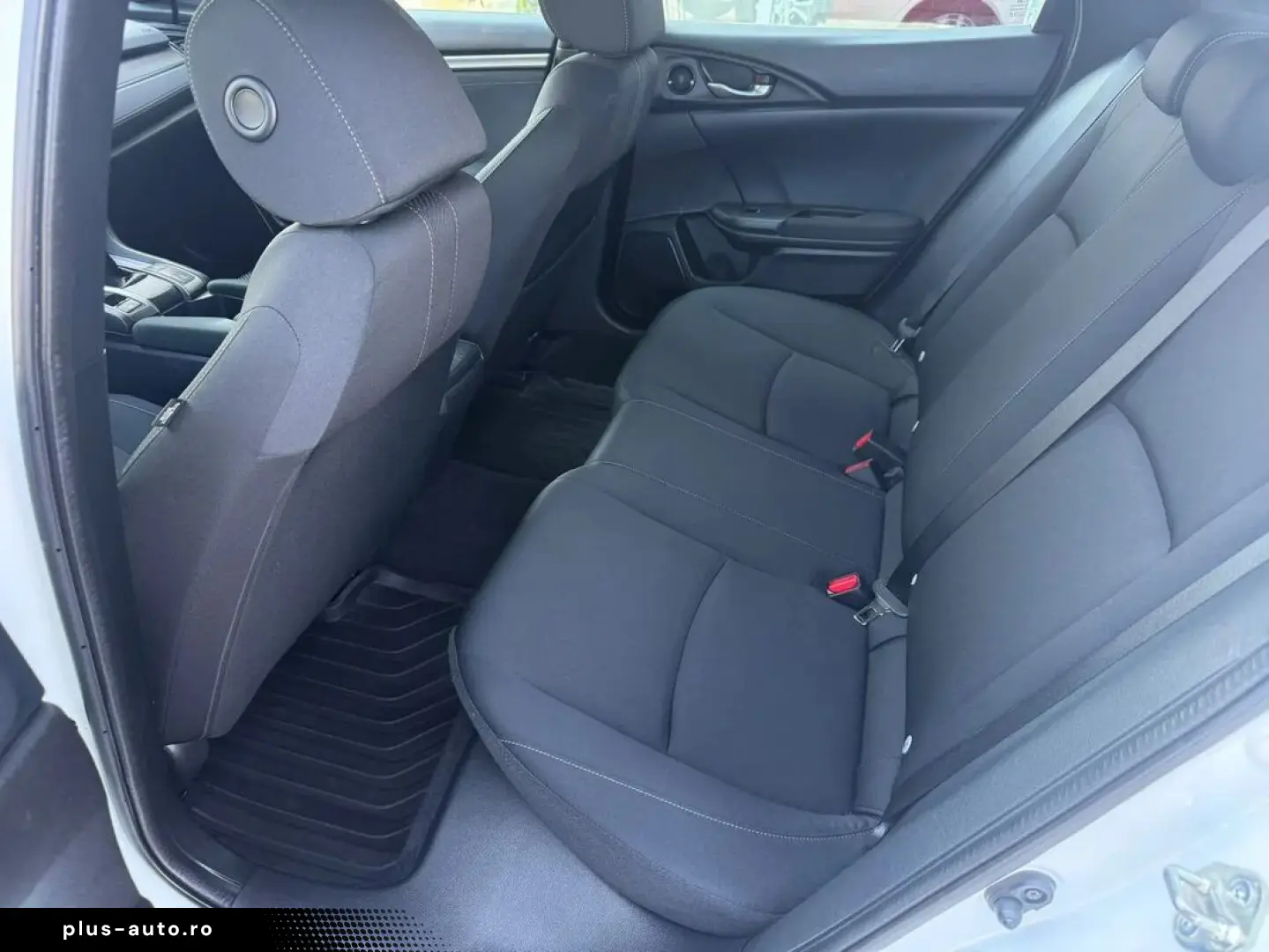 Honda Civic 1.0 Elegance Mt
