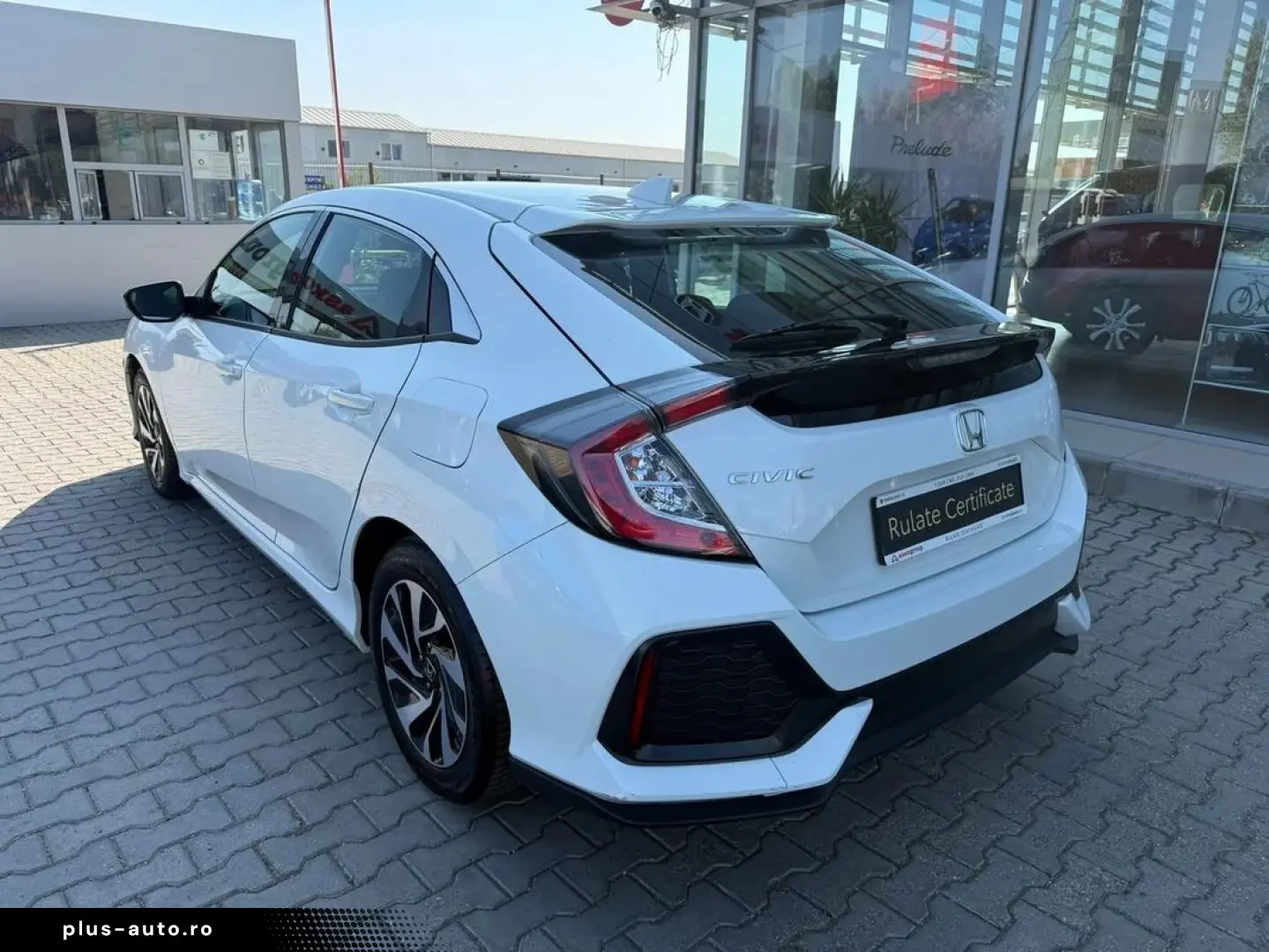 Honda Civic 1.0 Elegance Mt