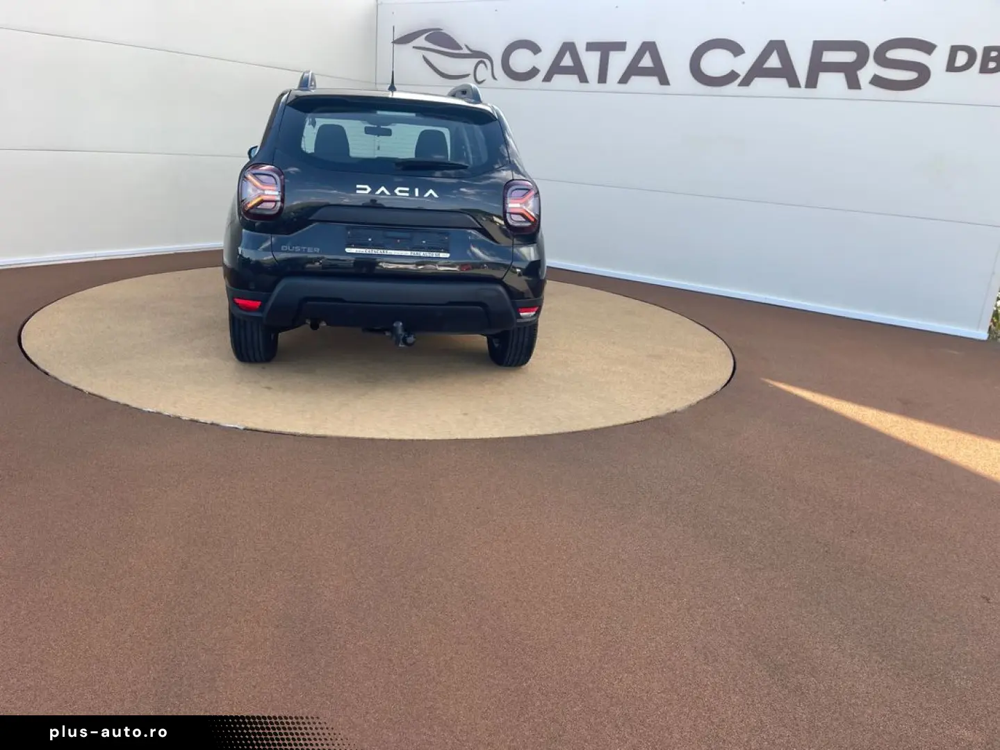 Dacia Duster 1.5DCI  116CP  Euro6  LED  Clima  CarPlay  Pilo
