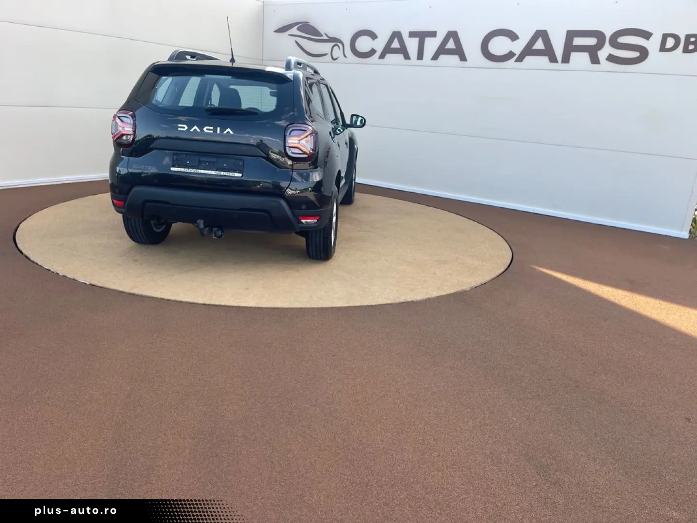 Dacia Duster 1.5DCI  116CP  Euro6  LED  Clima  CarPlay  Pilo