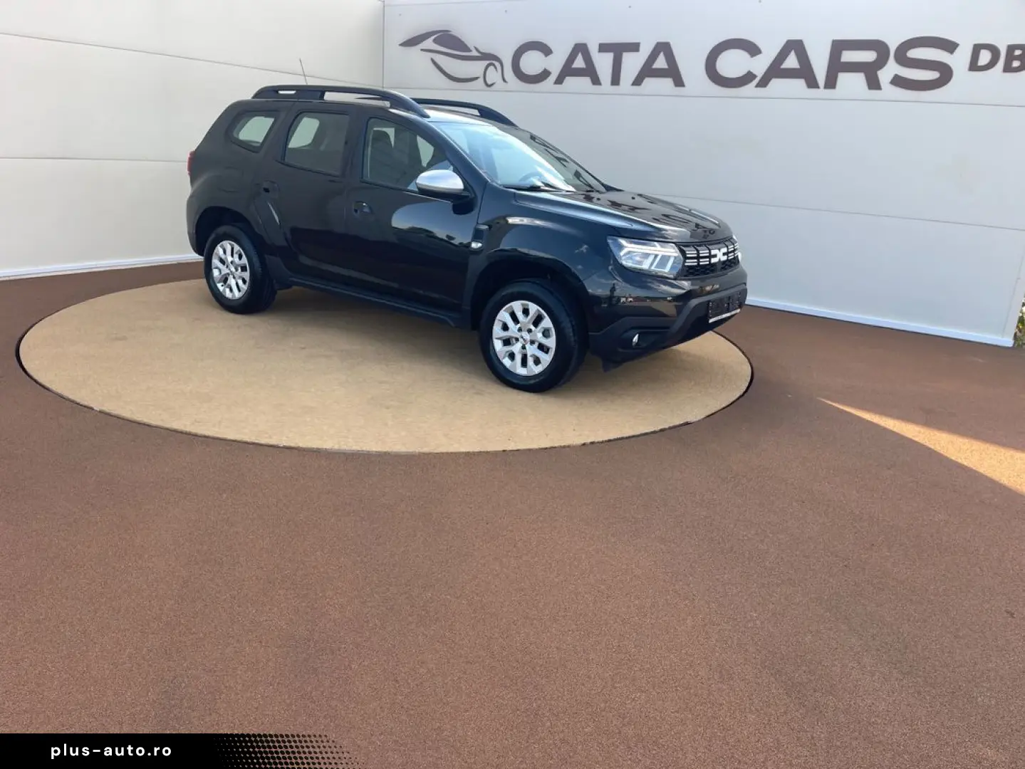 Dacia Duster 1.5DCI  116CP  Euro6  LED  Clima  CarPlay  Pilo