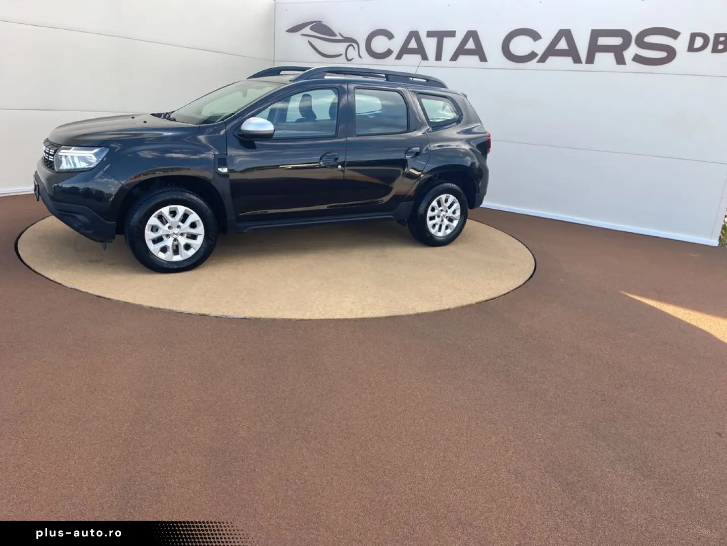 Dacia Duster 1.5DCI  116CP  Euro6  LED  Clima  CarPlay  Pilo