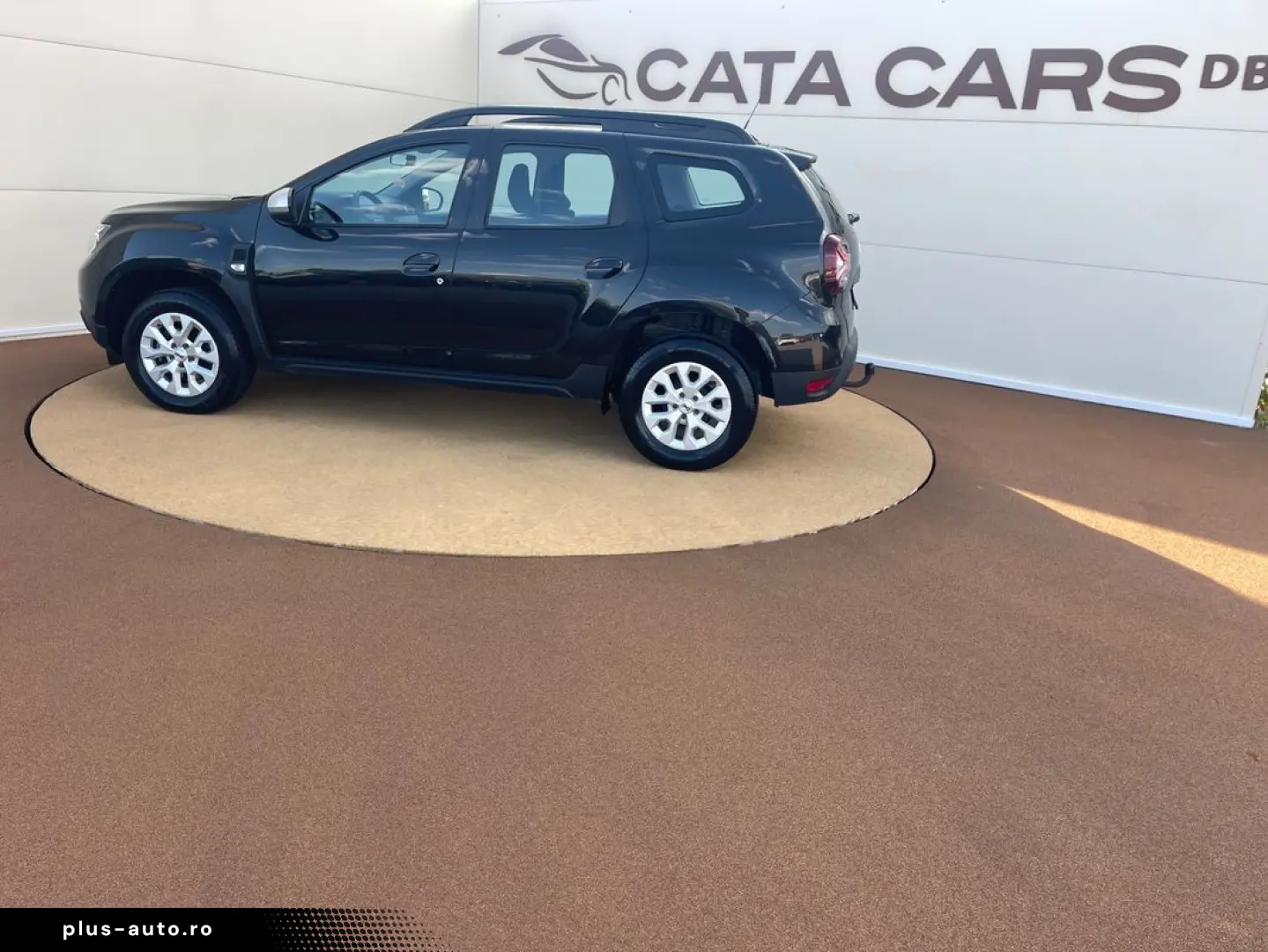 Dacia Duster 1.5DCI  116CP  Euro6  LED  Clima  CarPlay  Pilo