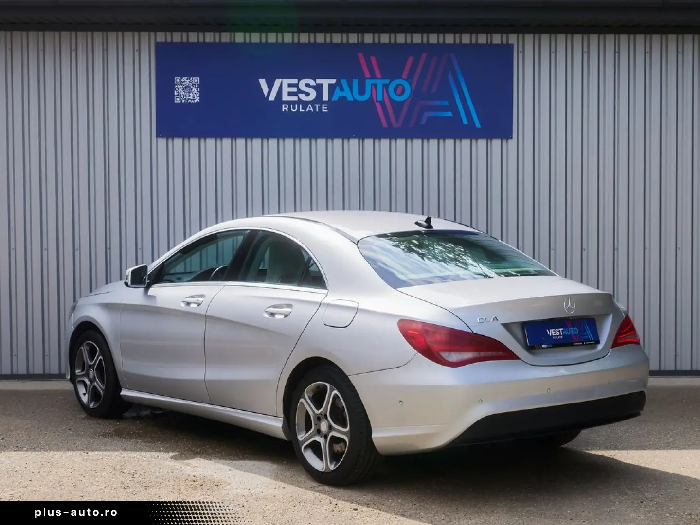 Mercedes-Benz Cla-180