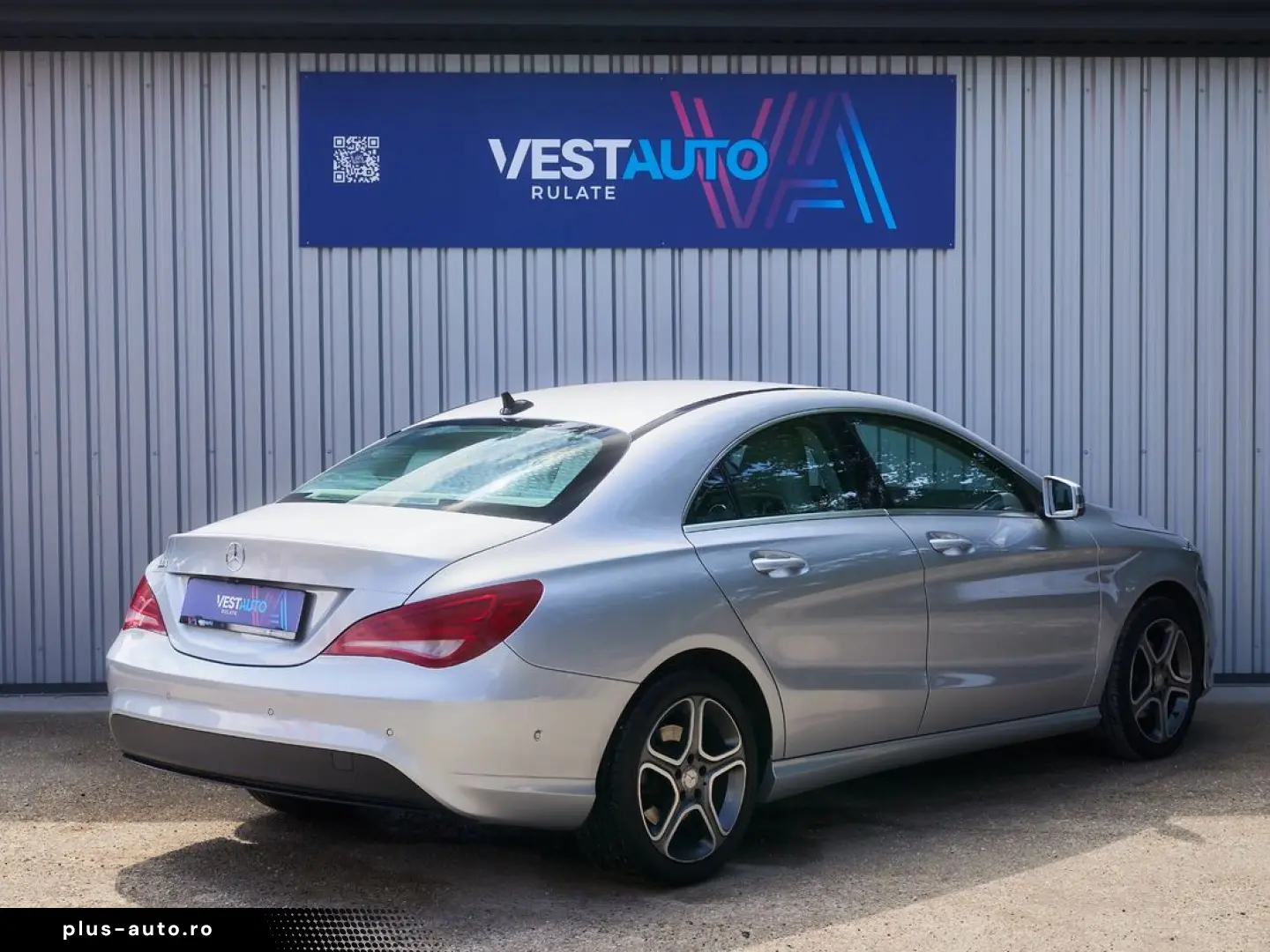 Mercedes-Benz Cla-180