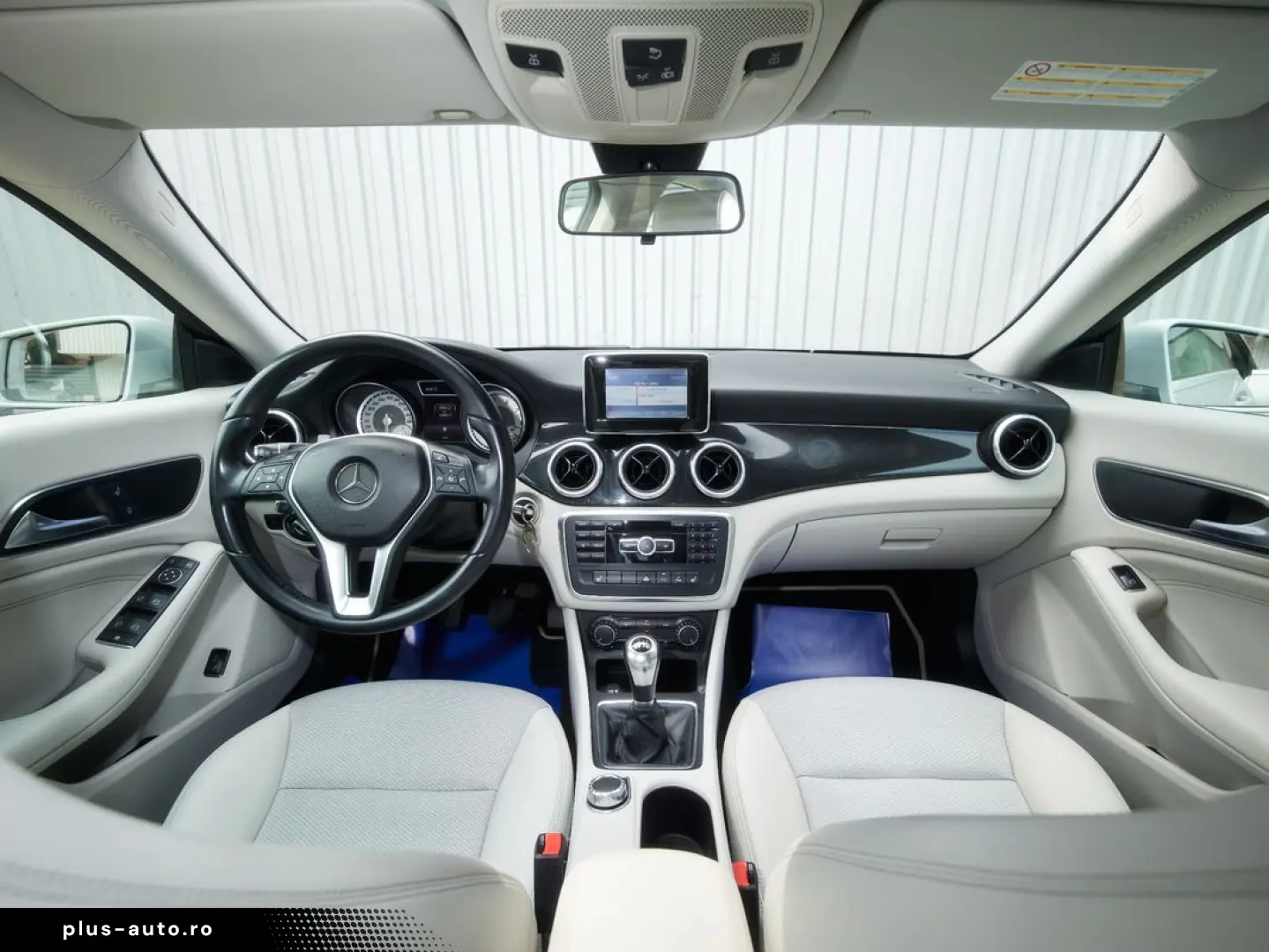 Mercedes-Benz Cla-180