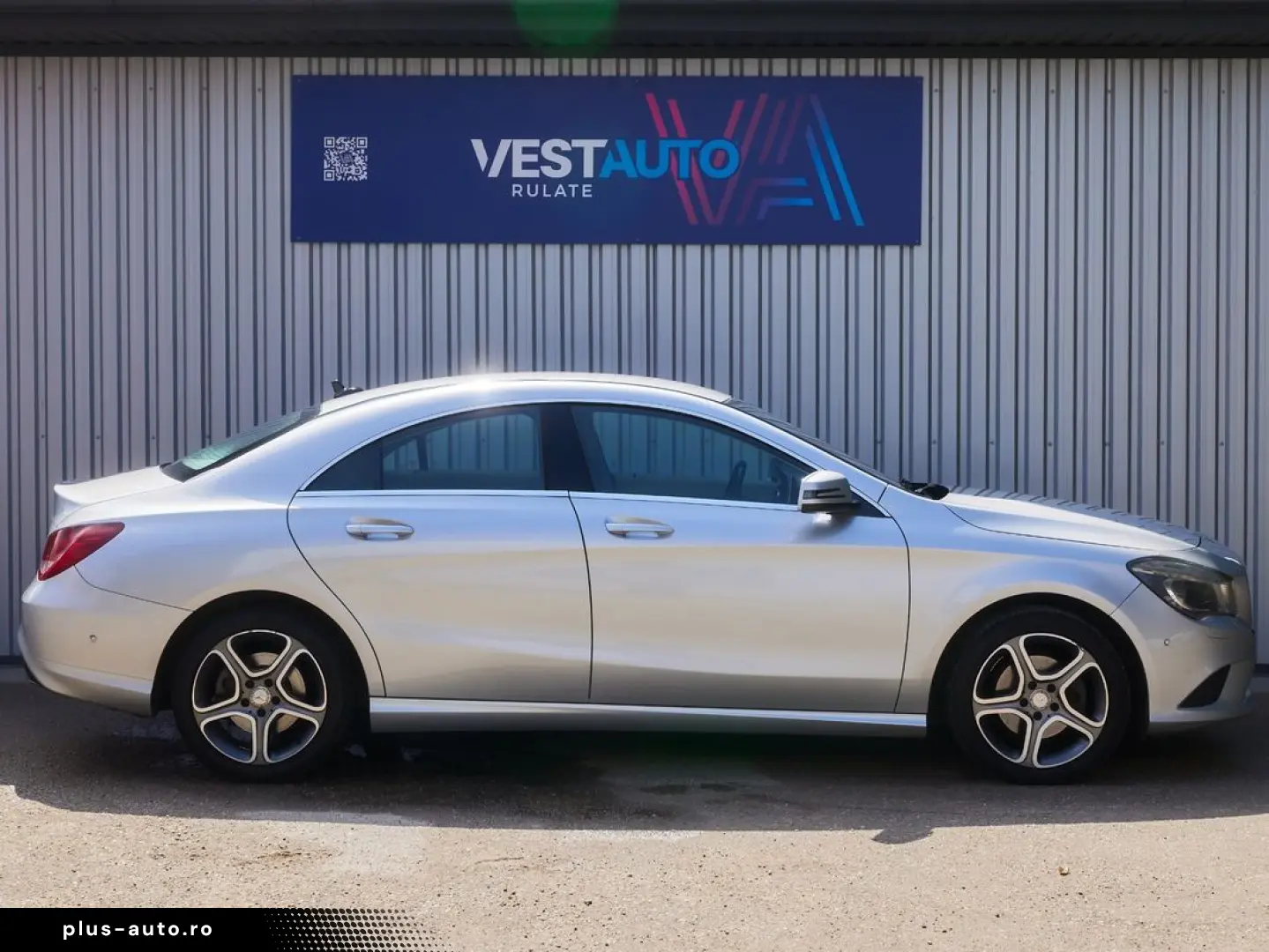 Mercedes-Benz Cla-180