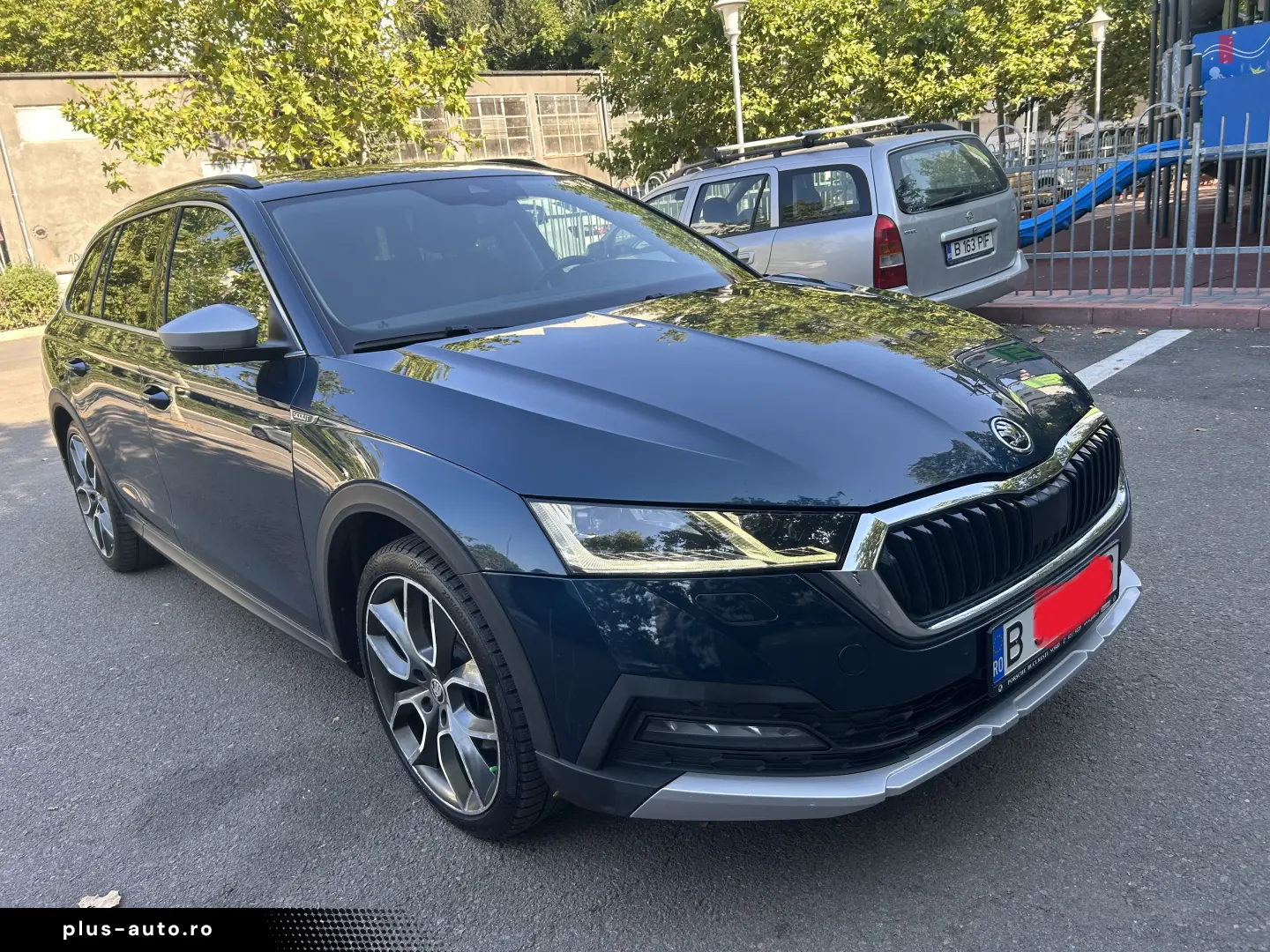 Skoda Octavia  2.0 .200 C p . D S G 4 X 4 .Scout   2021