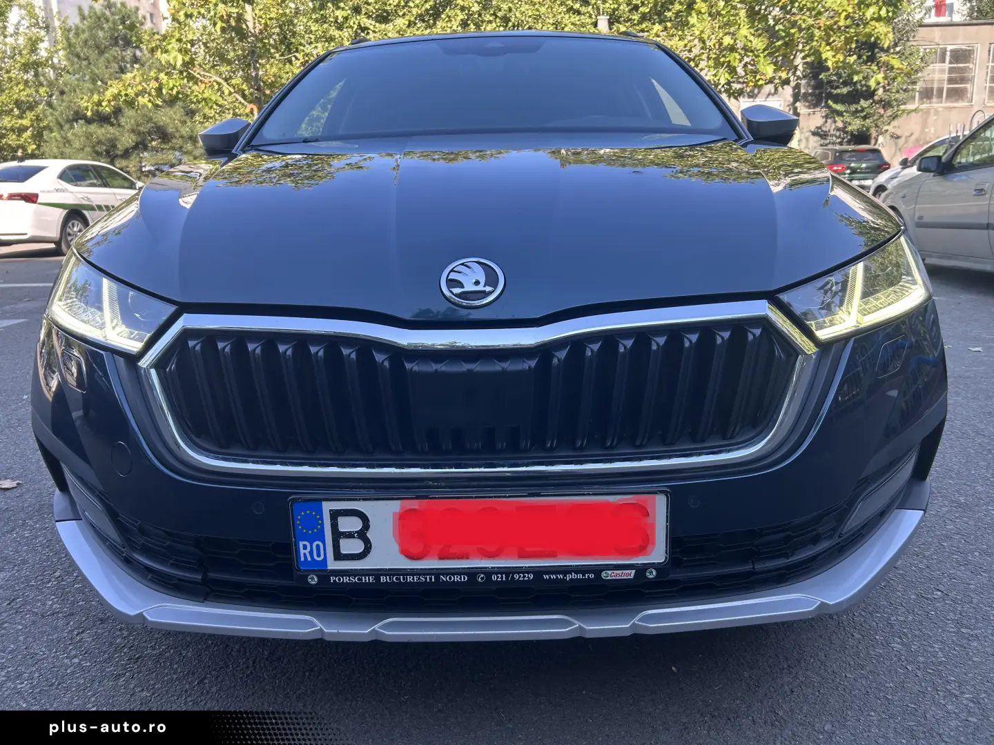 Skoda Octavia  2.0 .200 C p . D S G 4 X 4 .Scout   2021