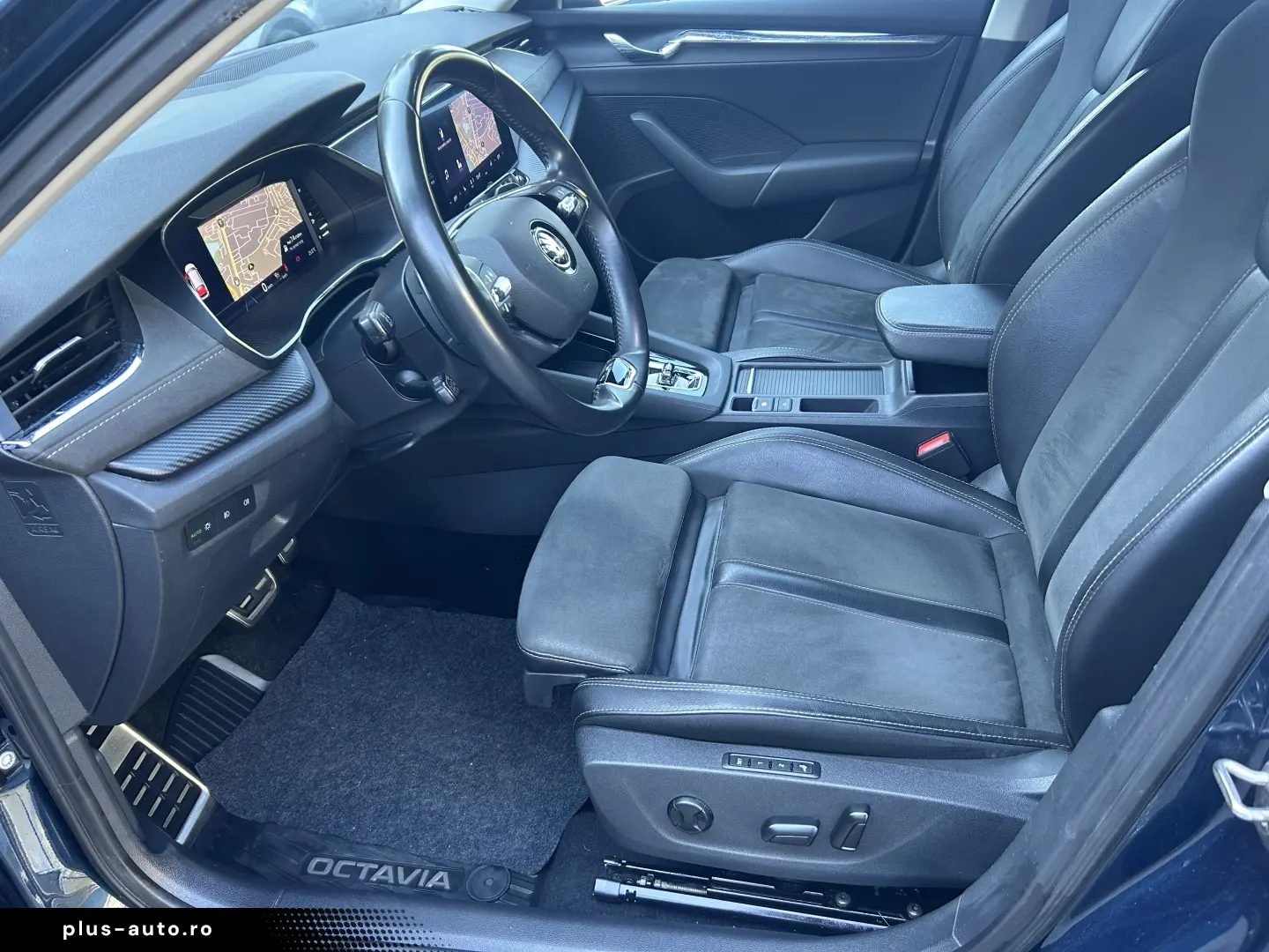 Skoda Octavia  2.0 .200 C p . D S G 4 X 4 .Scout   2021