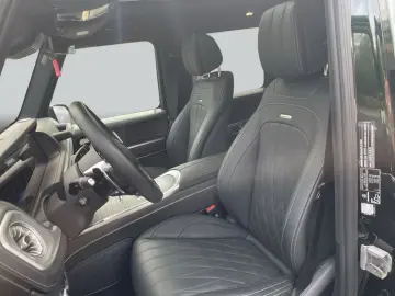 MERCEDES-BENZ G 63 AMG   Smaragdgrün
