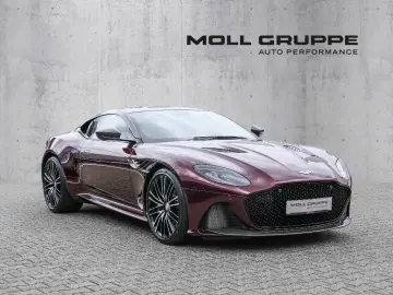 ASTON MARTIN DBS Devine Red  Full Carbon