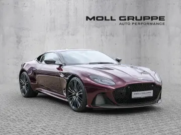 ASTON MARTIN DBS Devine Red  Full Carbon