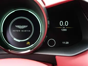 ASTON MARTIN DBS Devine Red  Full Carbon