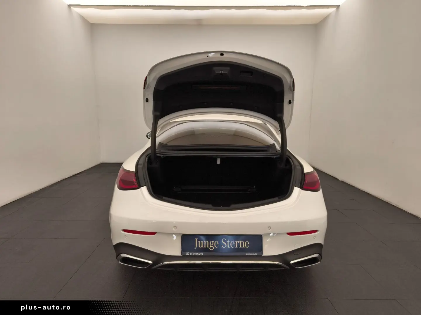 MERCEDES-BENZ CLE200 Coupé AMG Advanced  Pano 20  Ke&hellip;