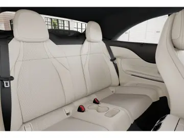 MERCEDES-BENZ CLE 220 d Cabrio   AMG MEMO KAMERA SPU…