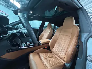 AUDI RS7 RS 7 Sportback 4.0 TFSI quattro