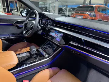 AUDI A8 50 TDI QUATTRO 2x S-LINE ST-H  PANO B&O AIR