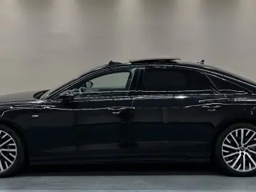 AUDI A8 60 TFSI e L quattro S-LINE  PANO KLAPPTISCH