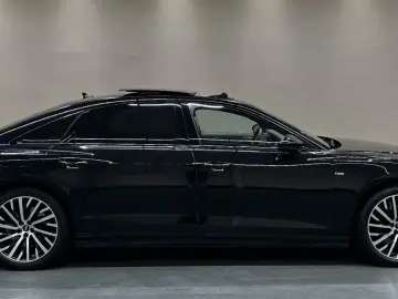 AUDI A8 60 TFSI e L quattro S-LINE  PANO KLAPPTISCH